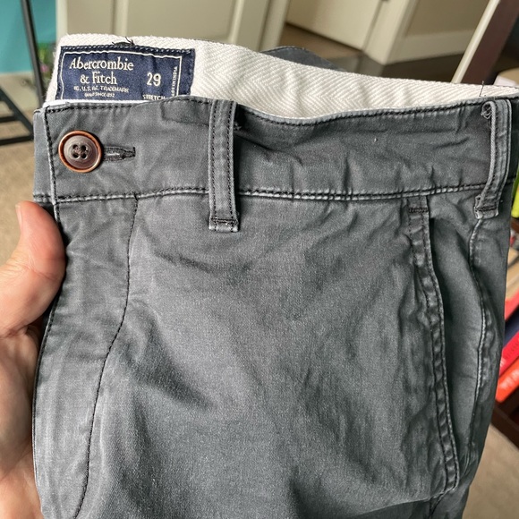 Abercrombie & Fitch Men’s shorts size 29 - Picture 2 of 5